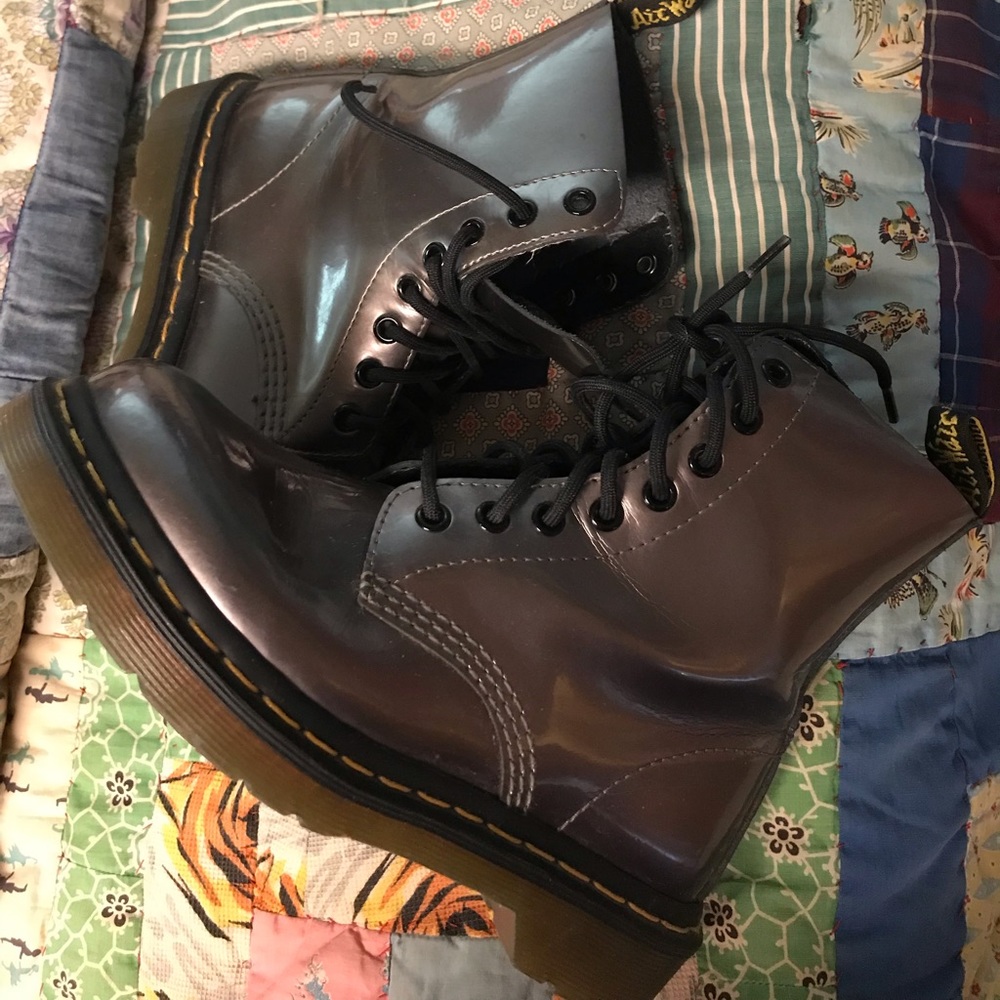 Authentic Doc Martens 1460 boots - size 6 - grey